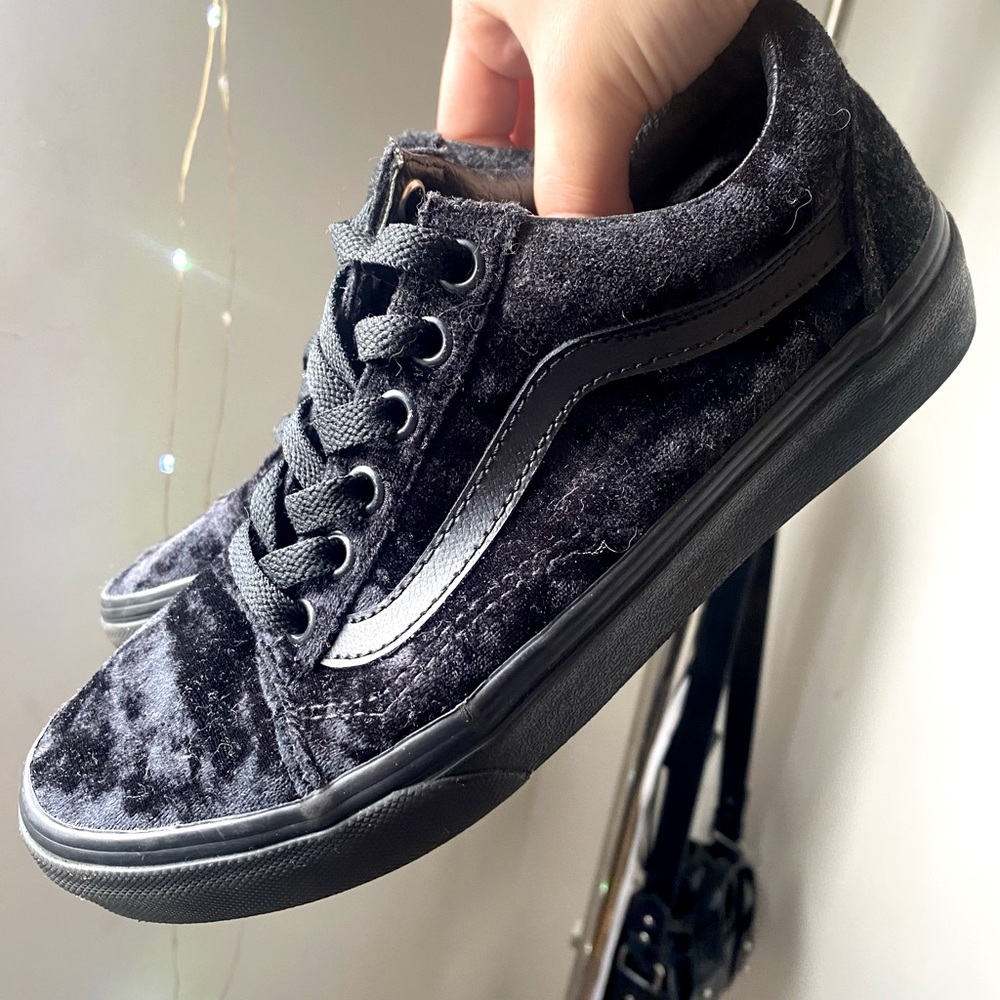 Women vans